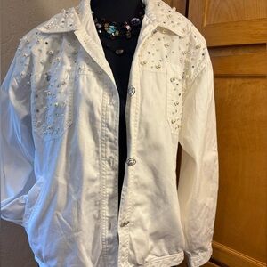 Mureli White Denim Jacket with Studded Accents great for Nashville, Rodeo